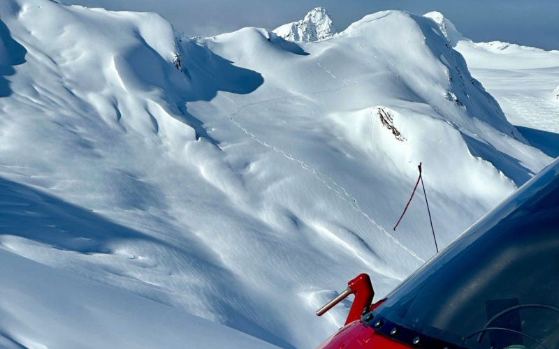 Small Group Heliskiing Lodges